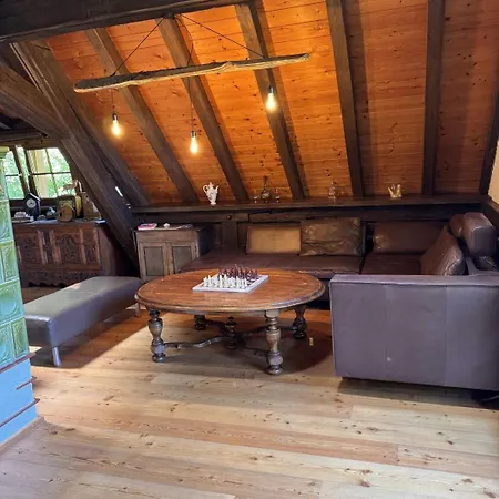 Historisches Schwarzwald-maerchenhaus In Alleinlage Appartement Hinterzarten