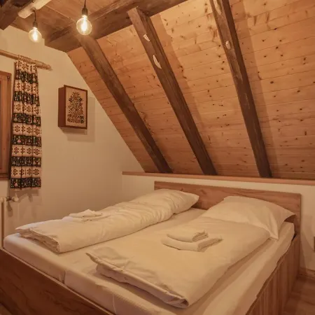 Historisches Schwarzwald-maerchenhaus In Alleinlage *